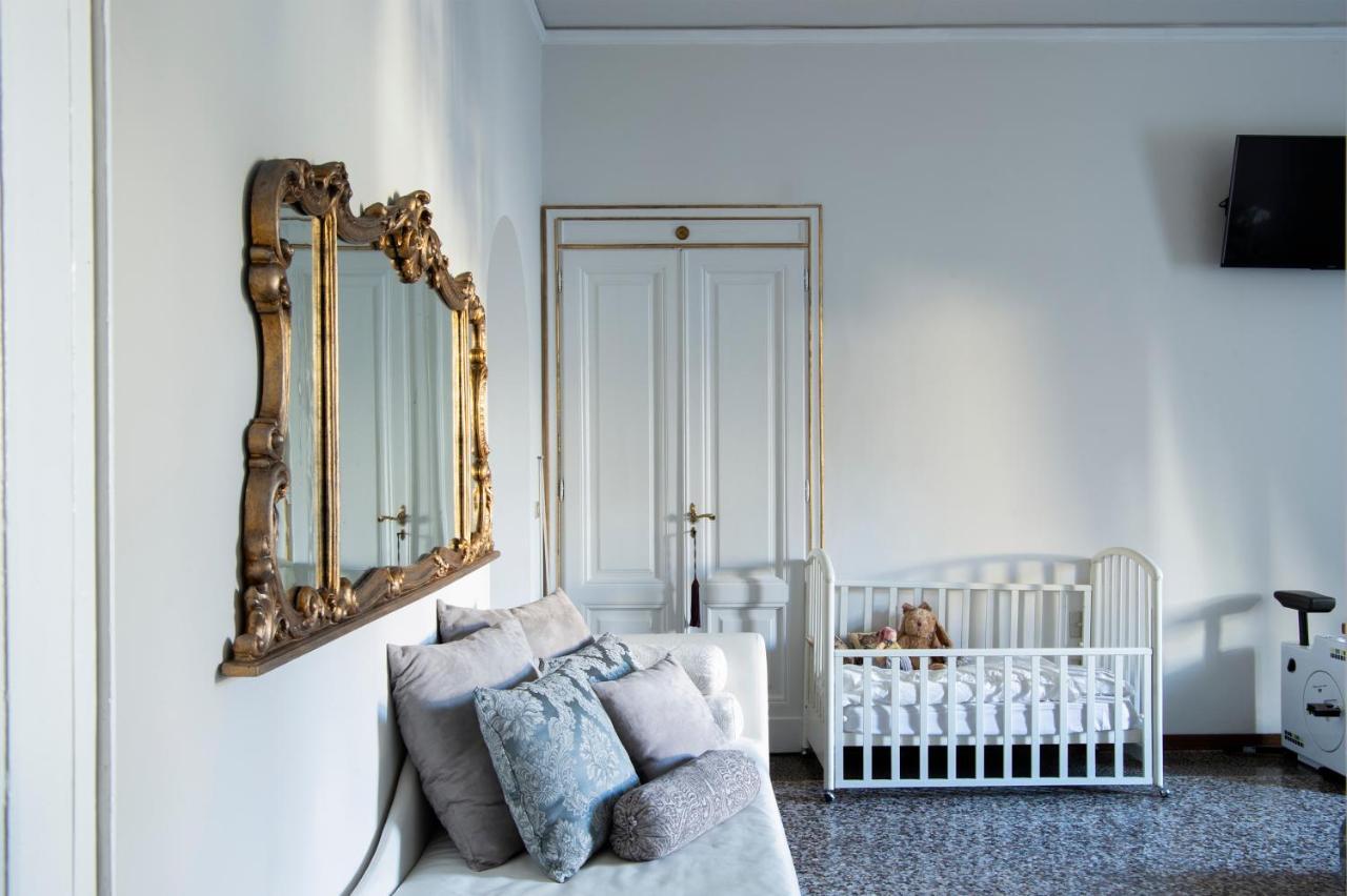 Contemporary Suites Florence Luaran gambar